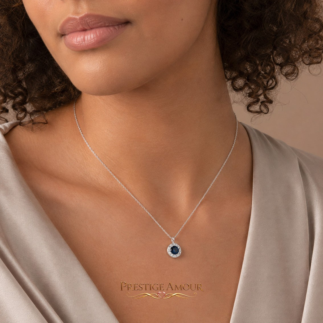 Laura Ashley Bowen Star Crystal Necklace – detail view 4