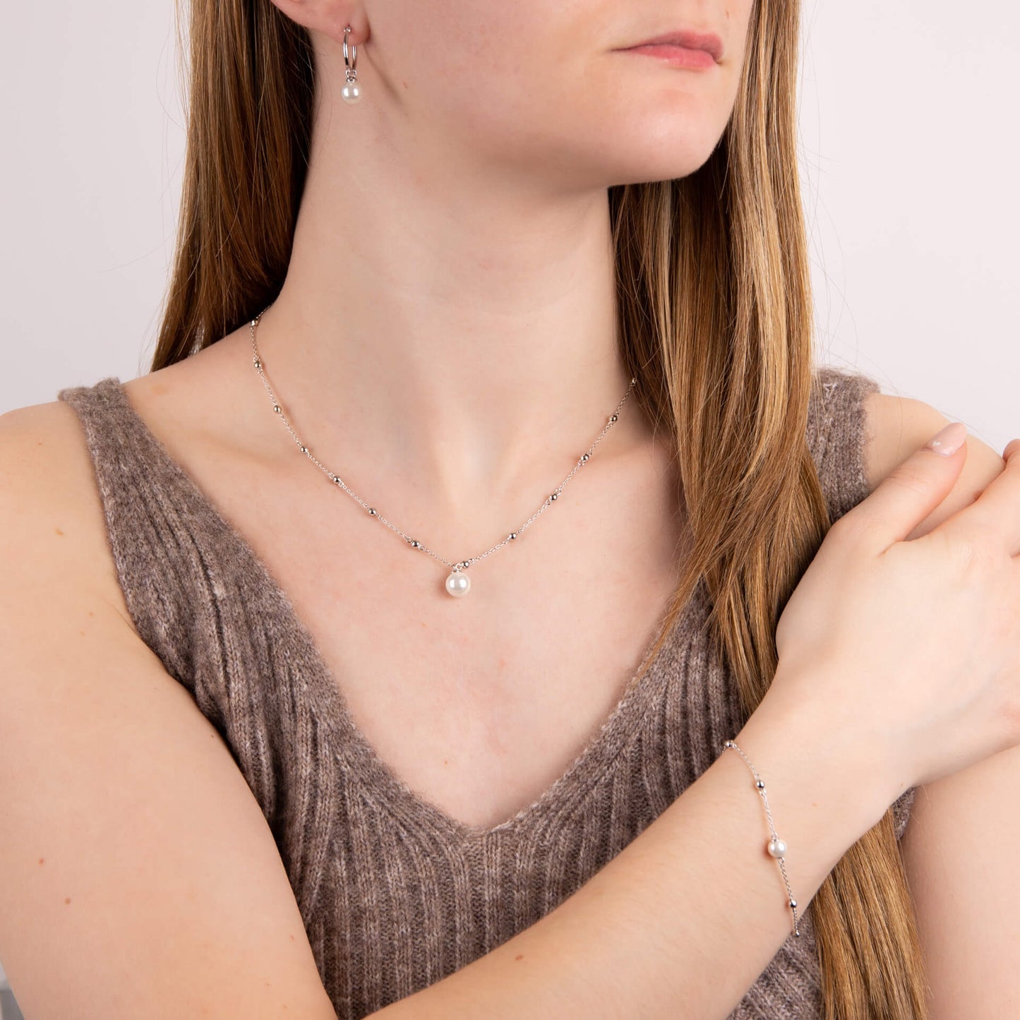 Diamonfire Station Necklace with Shell Pearl-2